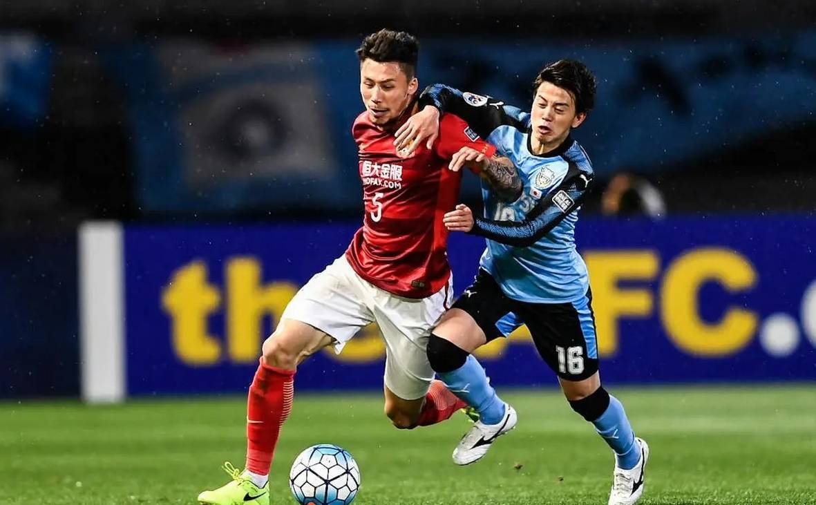 世俱杯分组-足球界焦点转向亚洲联赛大战