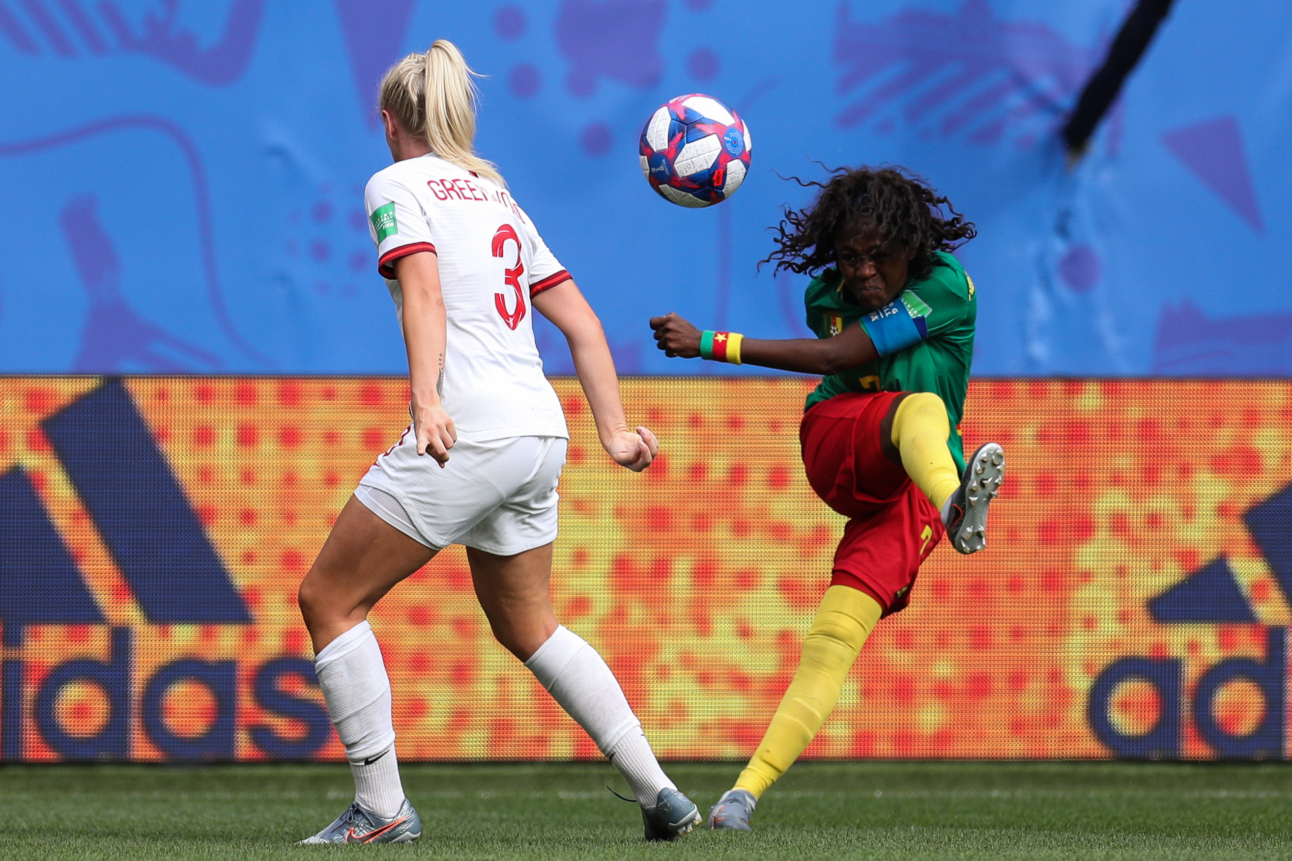 世俱杯官网-英格兰女足险胜澳大利亚女足,晋级友谊赛决赛