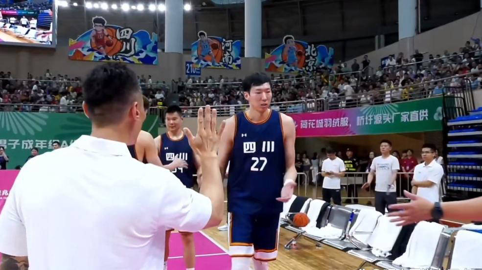 辽宁男篮战胜对手,获得胜利 辽宁男篮战胜对手,获得胜利