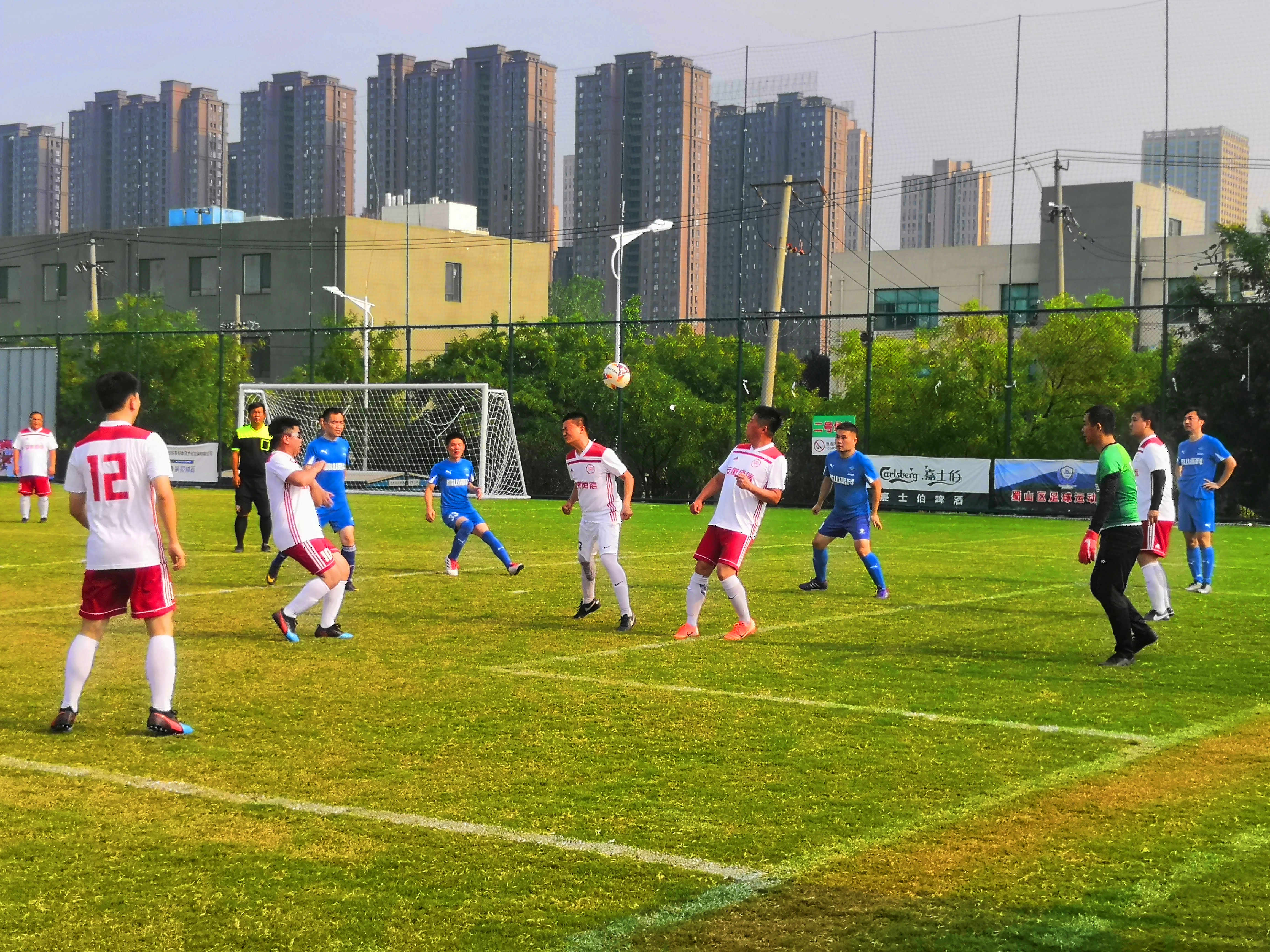 世俱杯-关于卡尔斯鲁厄城市球队兵不血刃,席卷对手的信息