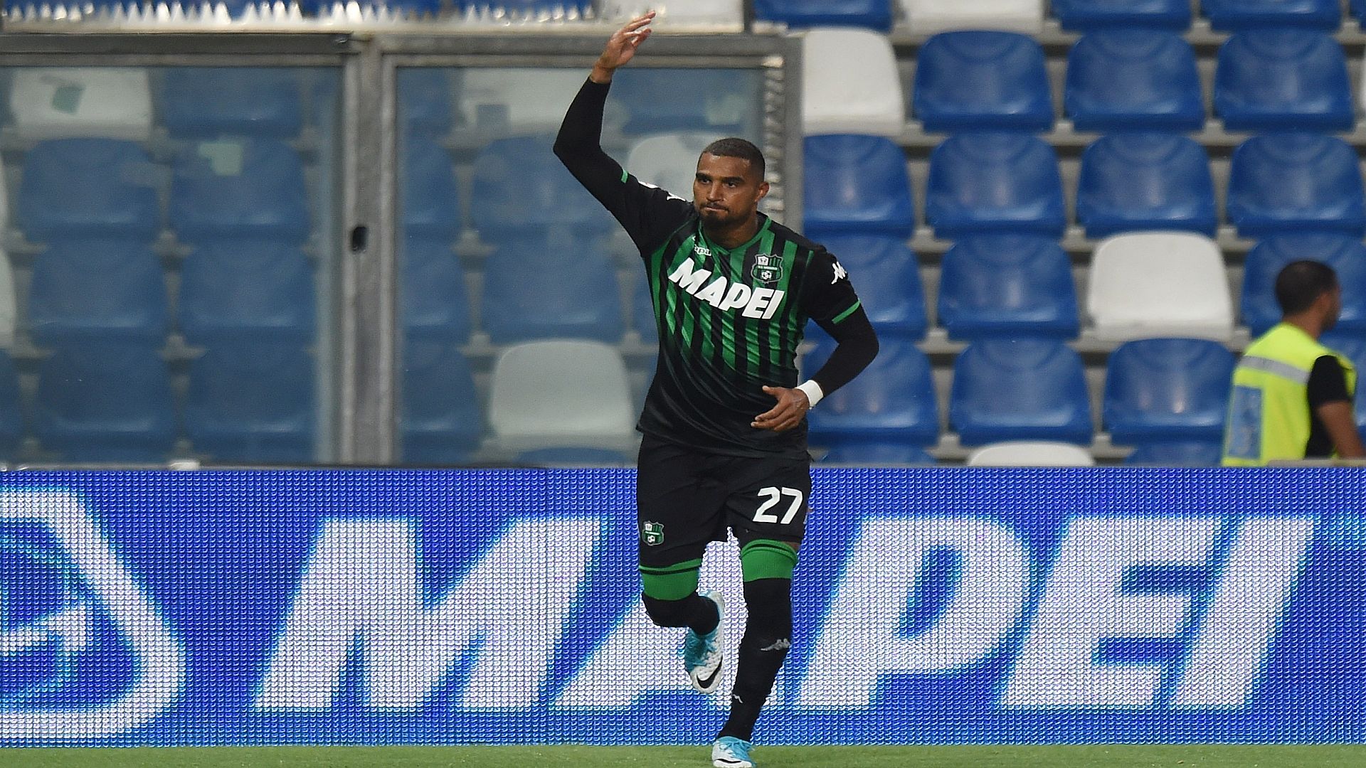 世俱杯官网-曼联考察博阿滕,欲在冬窗解围弊端