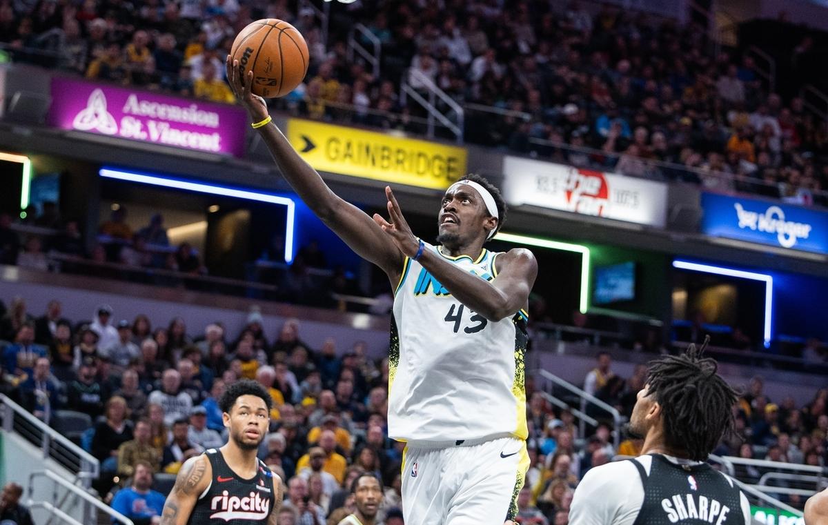 世俱杯分组-猛龙战胜掘金，西亚卡姆命中绝杀一球定胜负的简单介绍