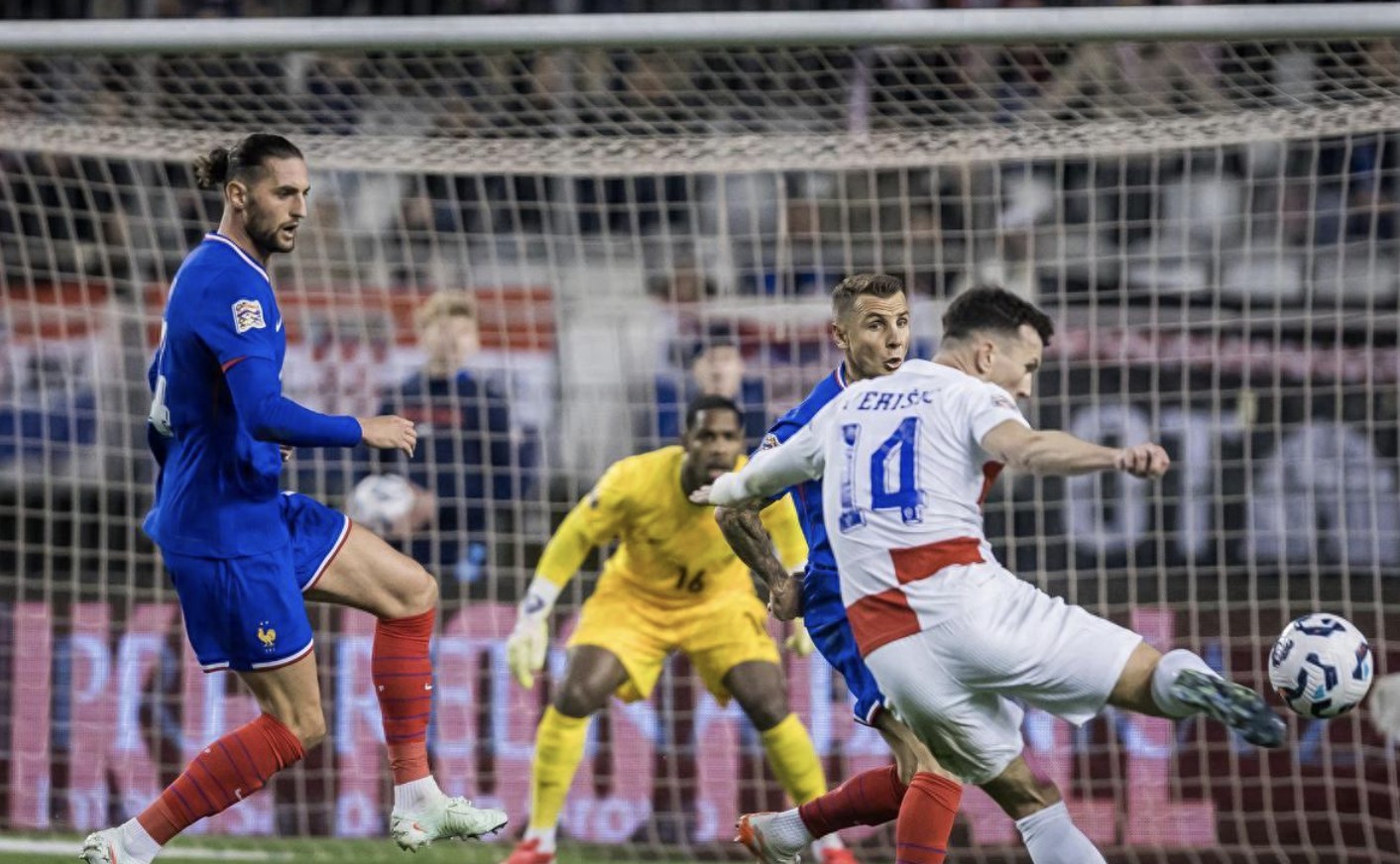 克罗地亚队与法国的对决备受瞩目