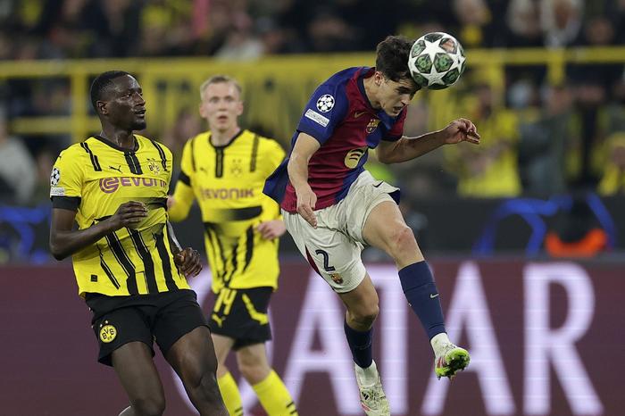 英国击败巴西,晋级男子足球半决赛 英国击败巴西,晋级男子足球半决赛