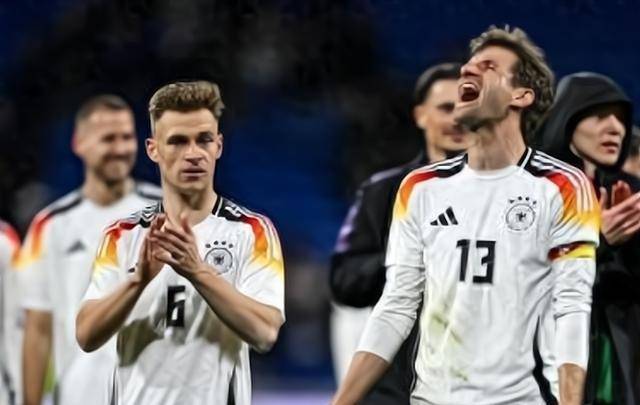 德国国家队表现抢眼,轻松战胜 德国国家队表现抢眼,轻松战胜