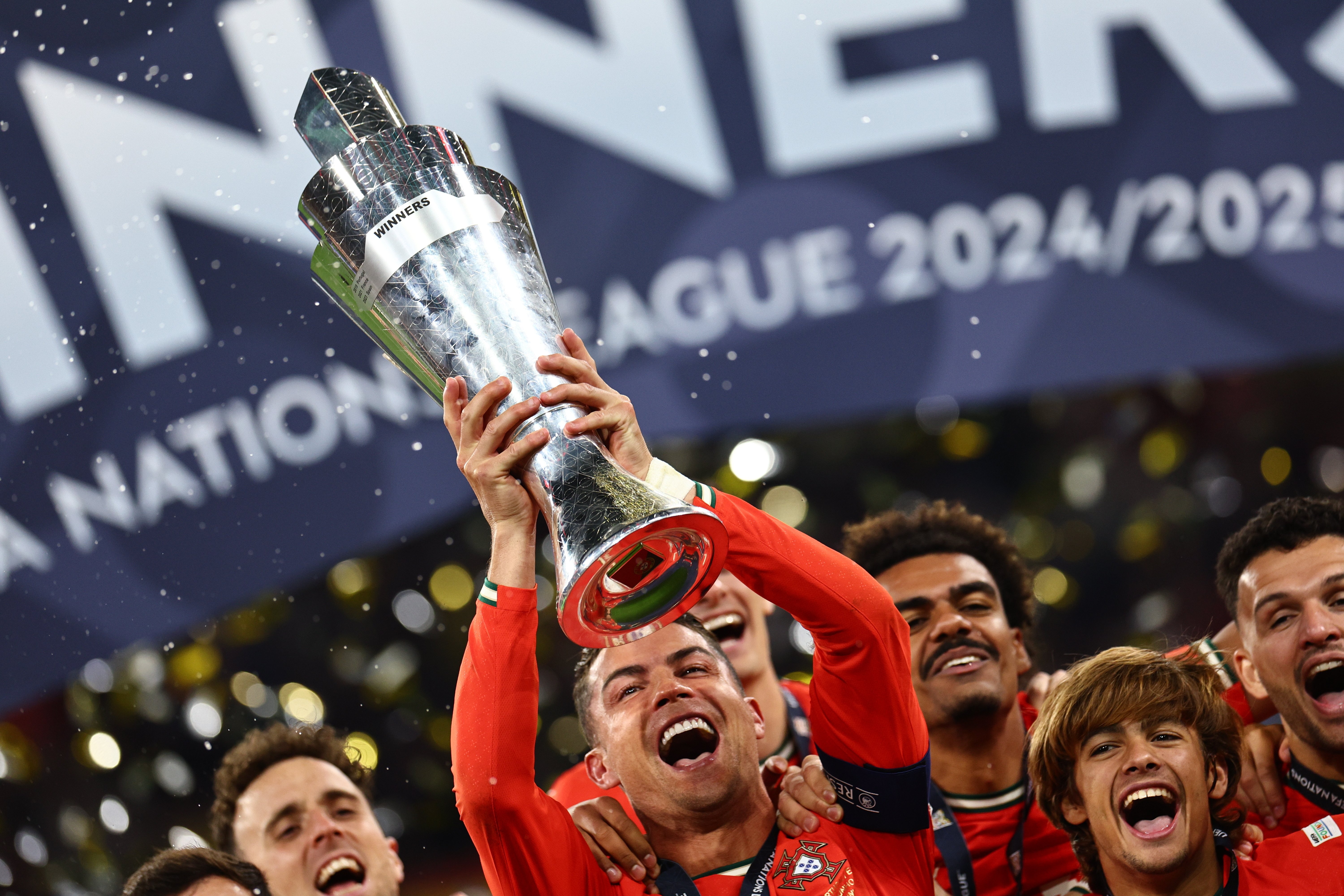 葡萄牙队展现实力,欧洲杯预选赛连胜对手 葡萄牙队展现实力,欧洲杯预选赛连胜对手