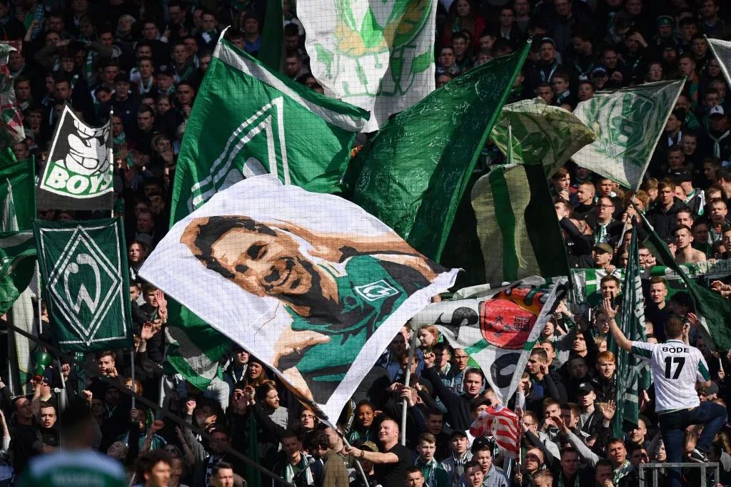 世俱杯改制-包含不莱梅队迎来平局比赛，保持不败战绩的词条