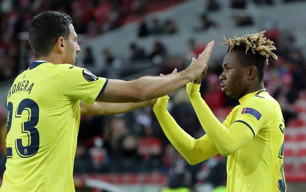 比利亚雷亚尔客场赛季首胜，士气高昂