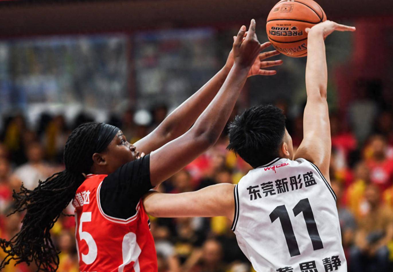 华沙维斯瓦赫获得客场胜利，士气大振