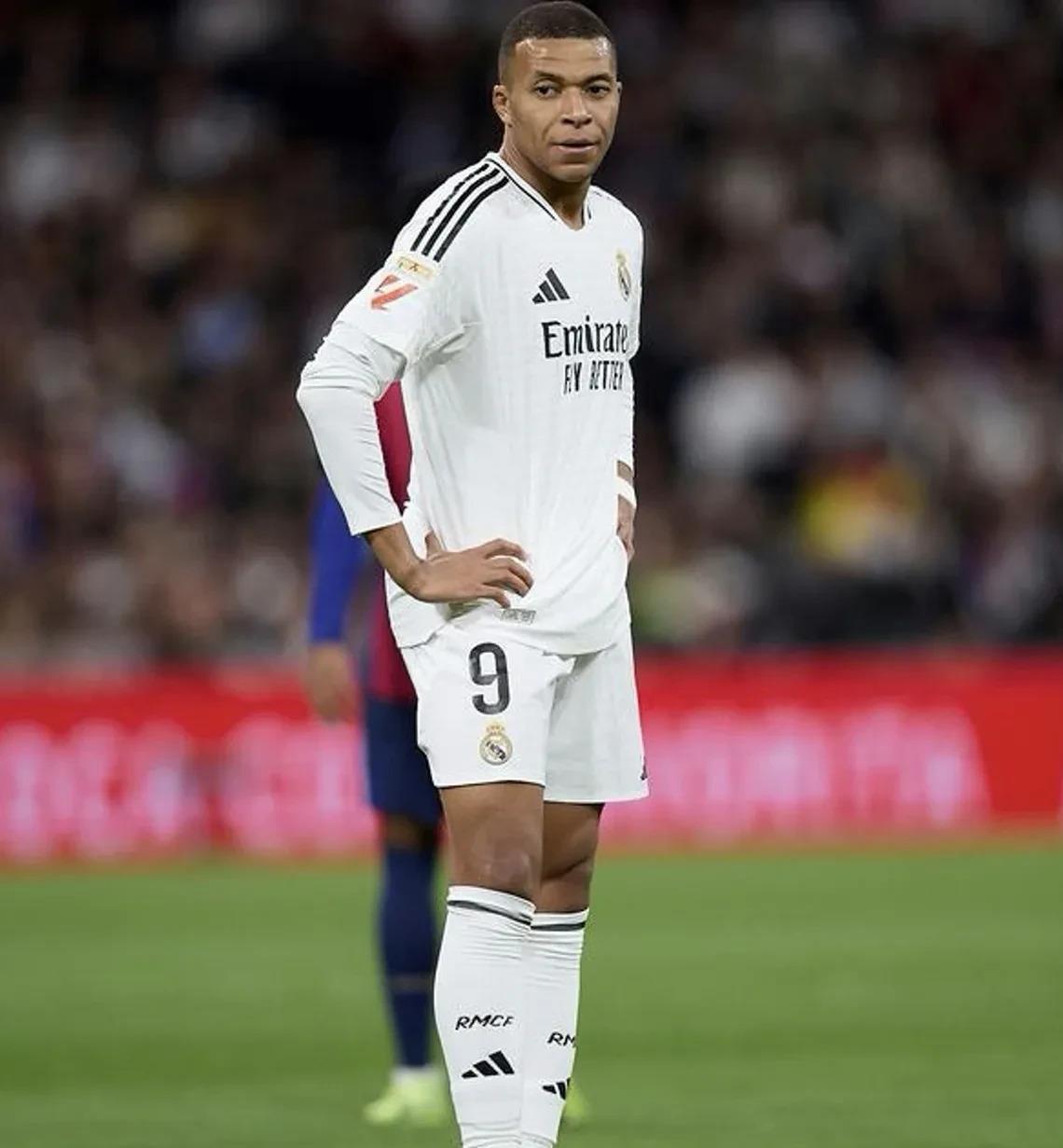 世俱杯时间-皇马卫冕前景黯然，欧冠希望一线之间