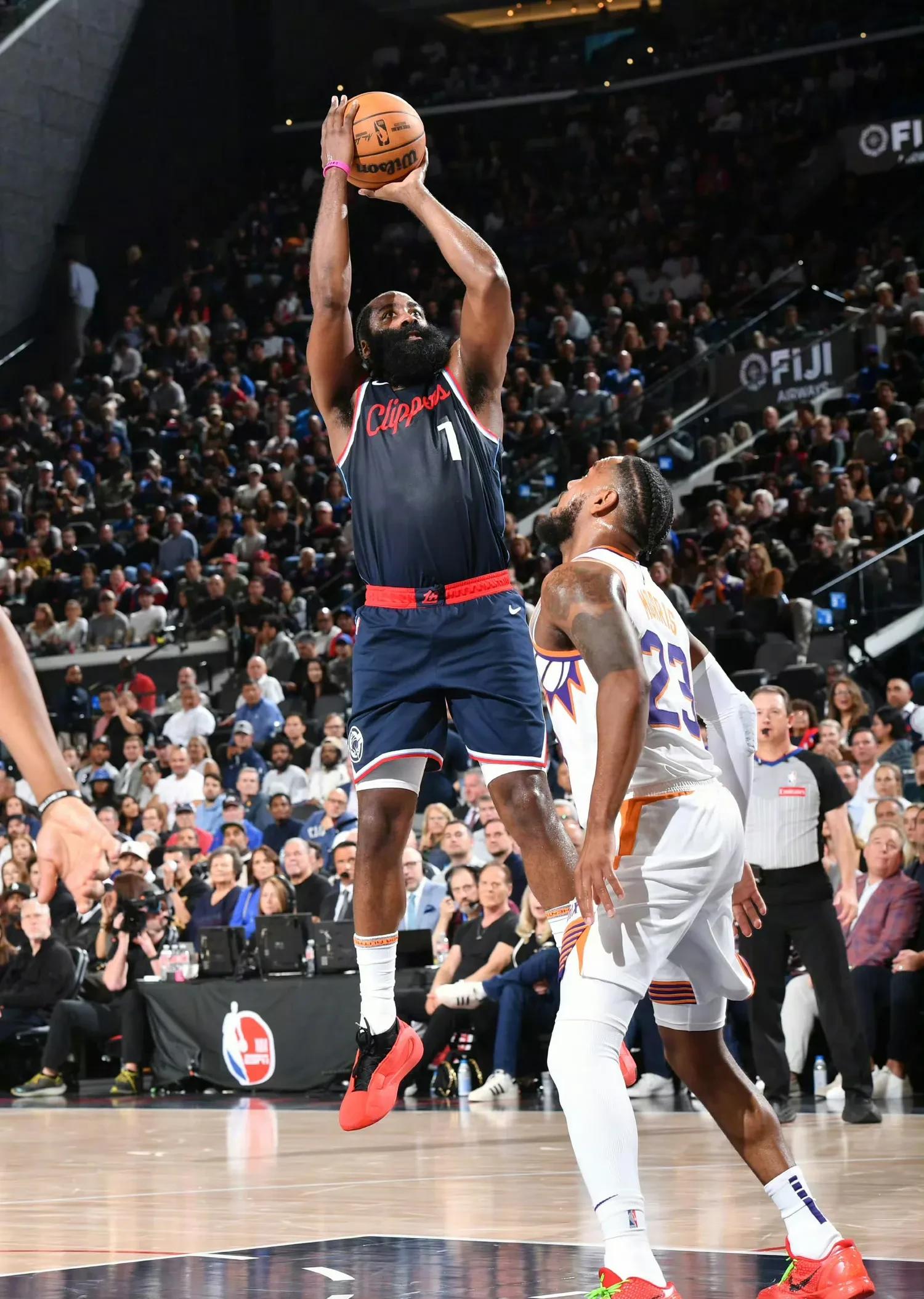 世俱杯决赛-火箭新赛季取得两连胜,哈登状态回暖