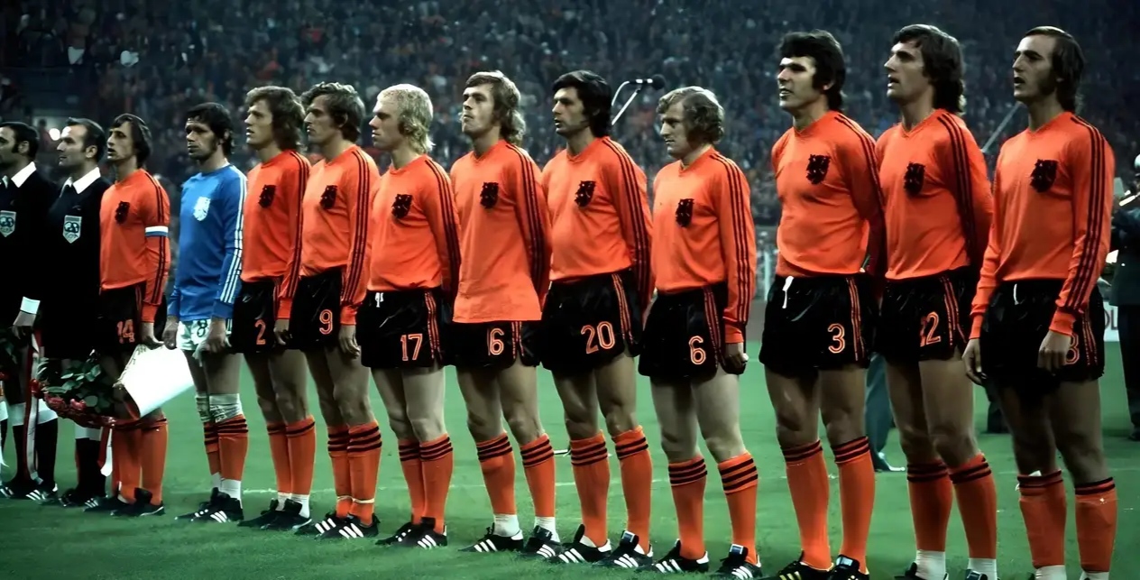 世俱杯奖金-荷兰实现回归胜利，晋级下一轮