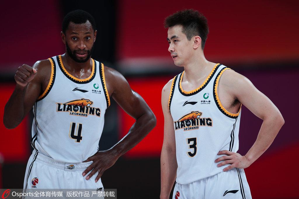 世俱杯改制-新疆队鏖战骑士,赵继伟扛起全队