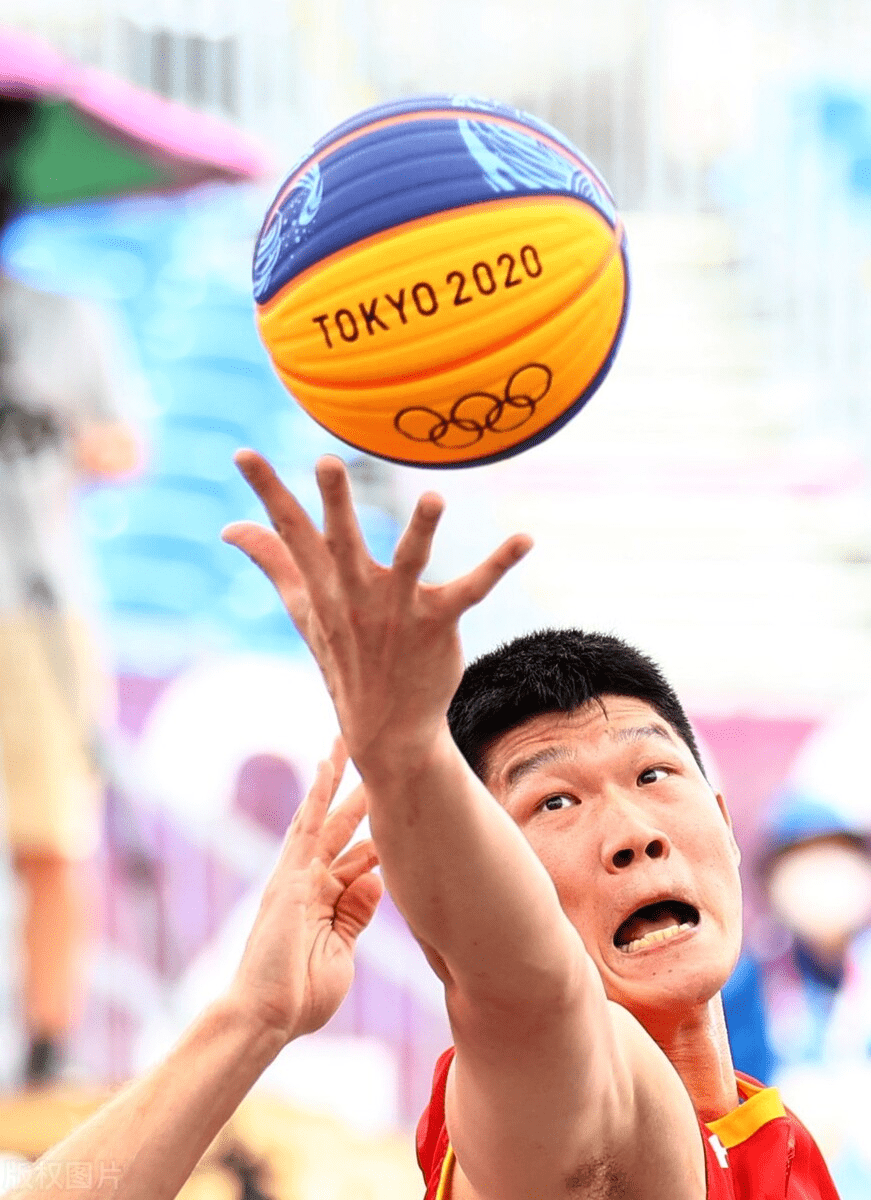 世俱杯分组-波兰队绝杀法国队，王皓高光表现